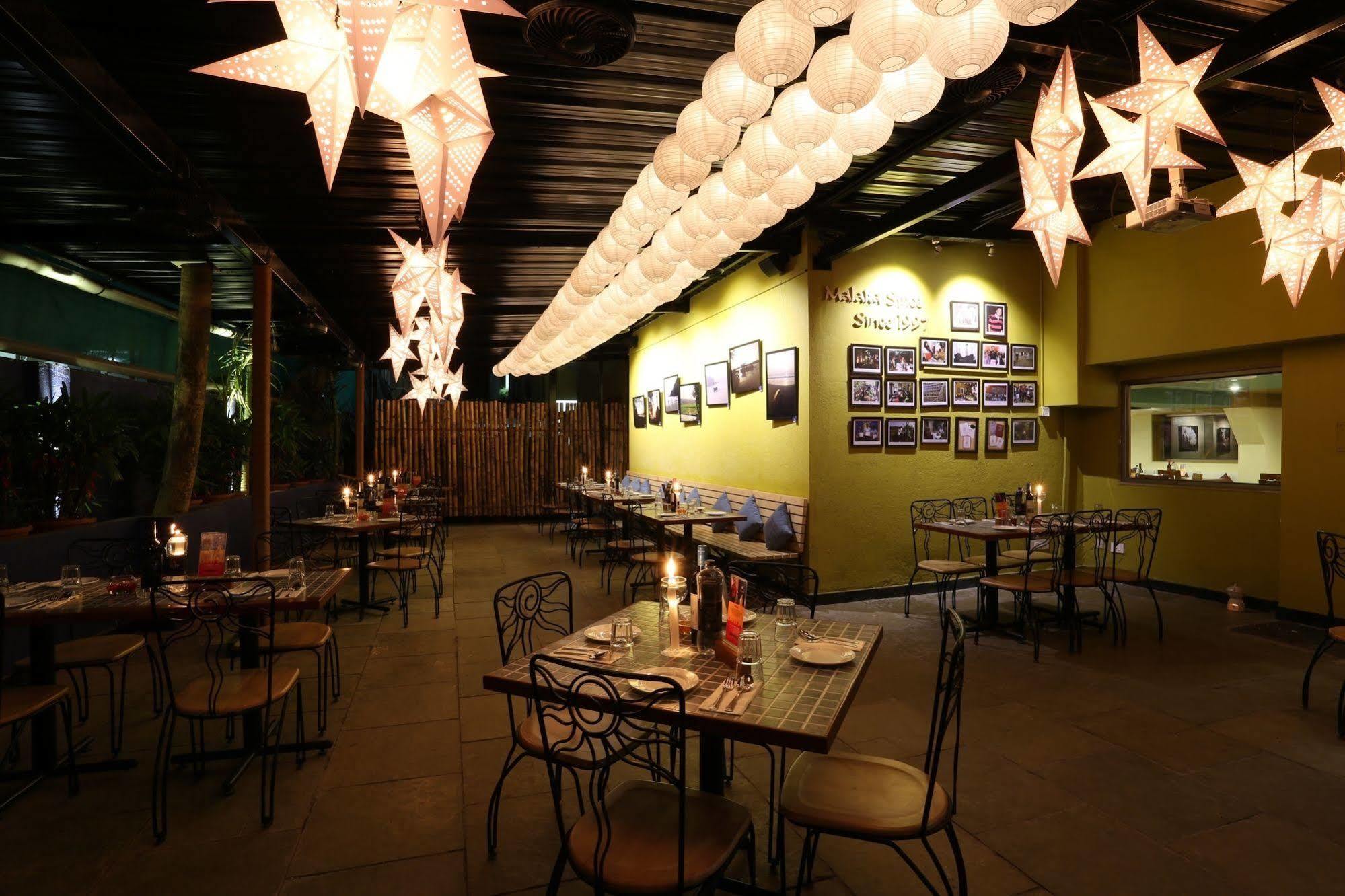 กรันเด เดลมอน Hotel ปณชี ภายนอก รูปภาพ