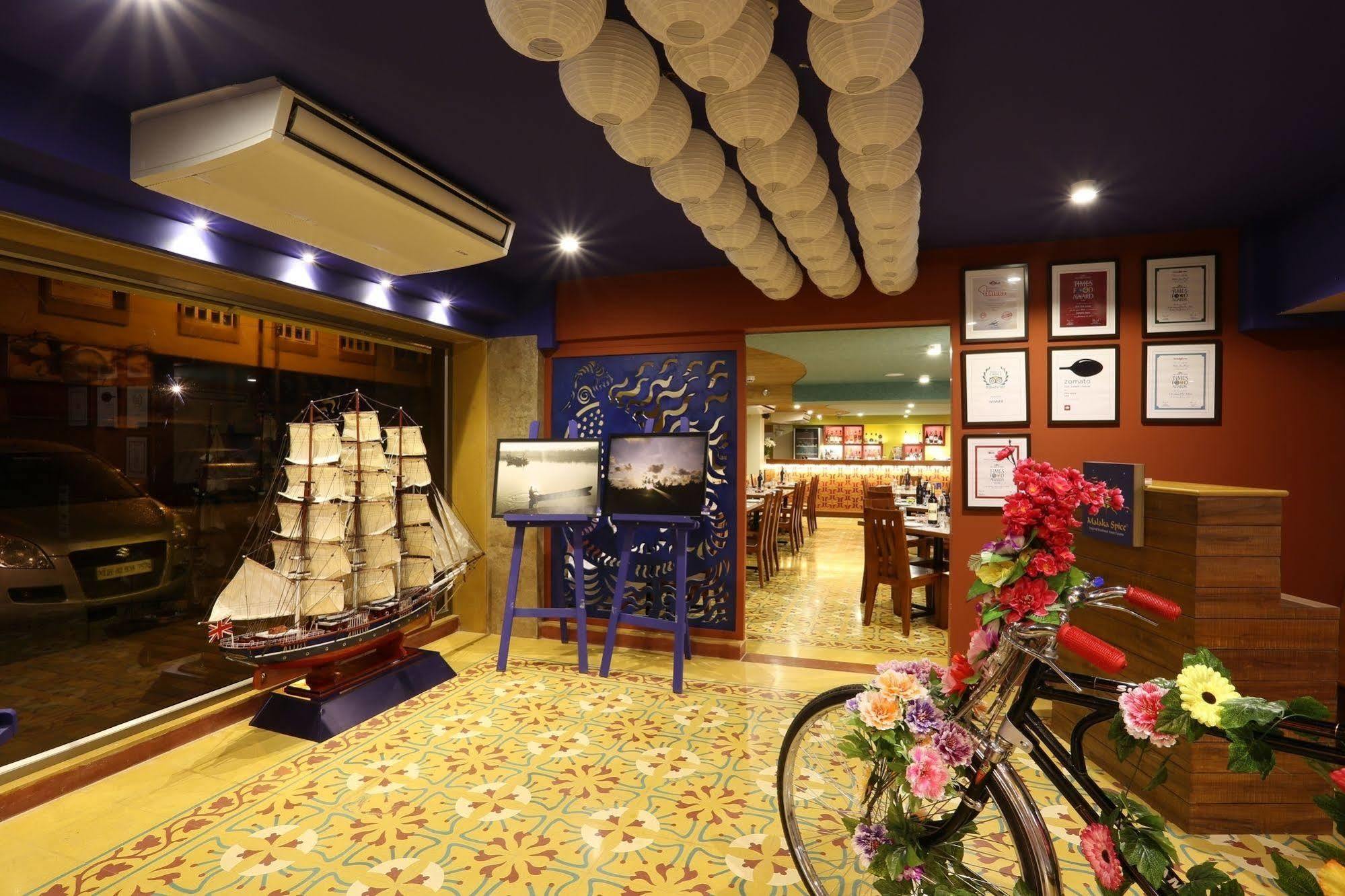 กรันเด เดลมอน Hotel ปณชี ภายนอก รูปภาพ